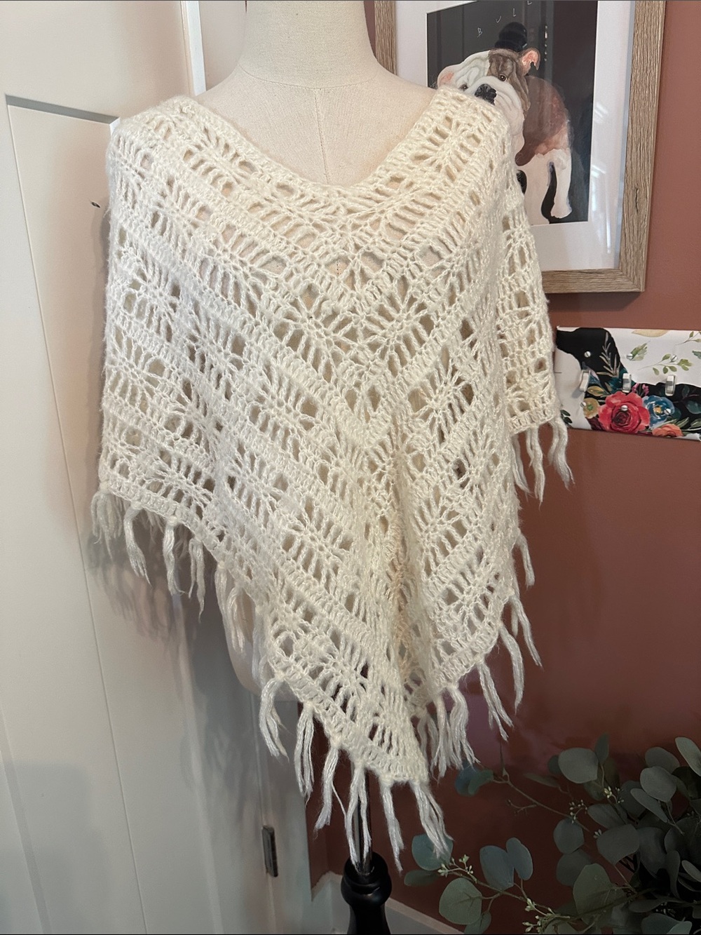 Airport Clothing Company Cream Crochet cape Poncho OS fringe shawl